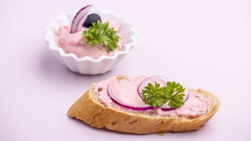 Это греческое лакомство хочется есть снова и снова: гости растащат за минуту