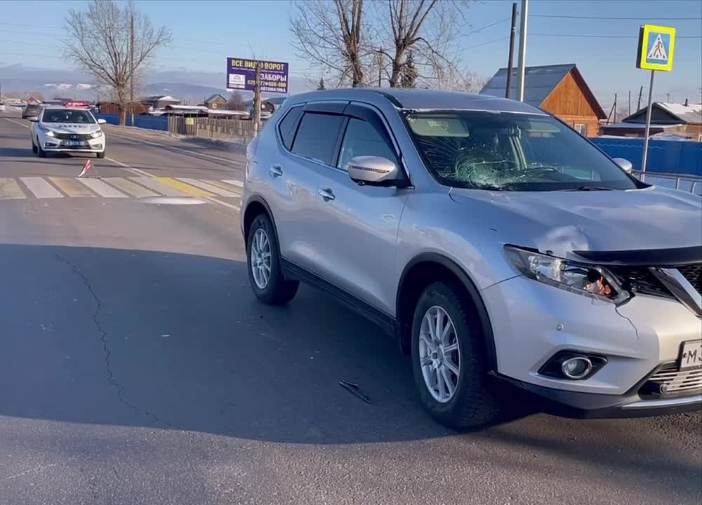 В Бурятии на "зебре" сбили девушку