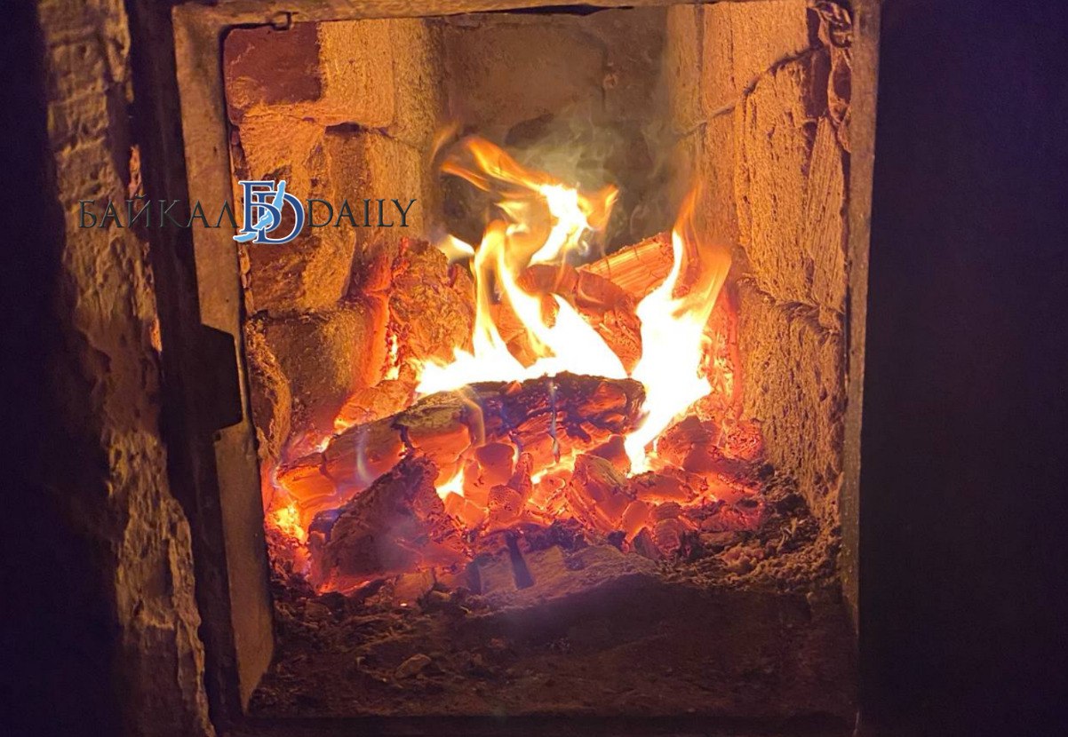 В Бурятии девушка украла почти полмиллиона рублей, а затем сожгла их