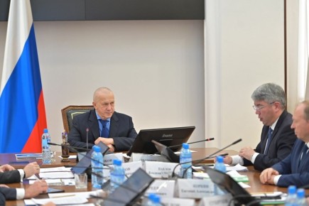 Юрий Трутнев поручил разобраться, почему бюджет Бурятии не увеличивается, а уменьшается