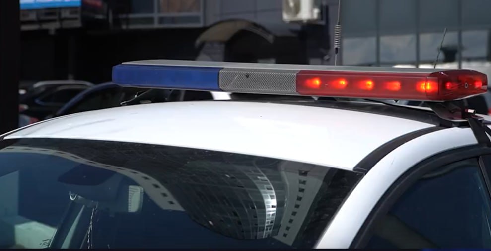 Без прав, пьяный и под наркотой: житель Улан-Удэ протаранил автомобиль ДПС