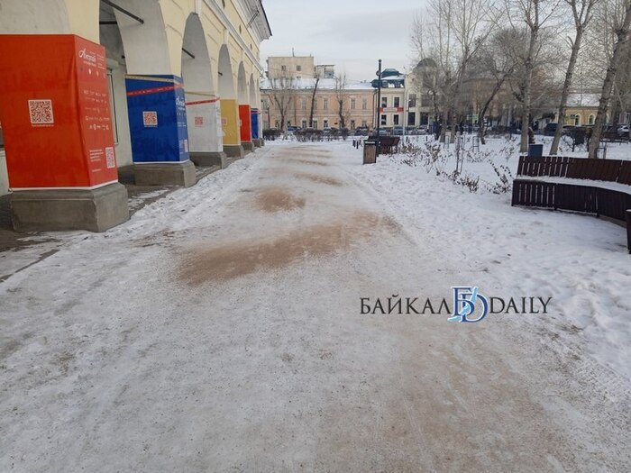 В Улан-Удэ пообещали, что усиливают уборку тротуаров