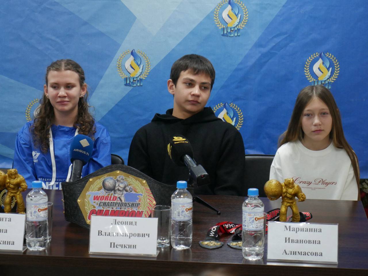 ТРИУМФ БУРЯТСКИХ СПОРТСМЕНОВ ТРИУМФ БУРЯТСКИХ СПОРТСМЕНОВ