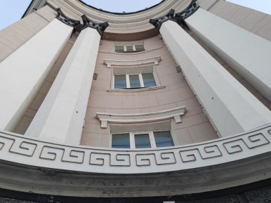 Через несколько минут начнёт свою работу очередная пятнадцатая сессия Народного Хурала