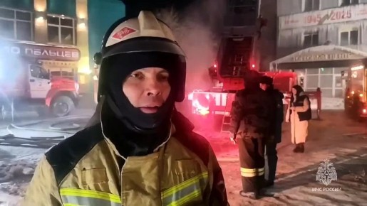 Об оперативной обстановке с места пожара заместитель начальника Главного управления МЧС России по Республике Бурятия Андрей Боркин в