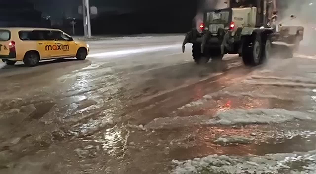 Пожар в ТЦ «Баянгол» ликвидировали