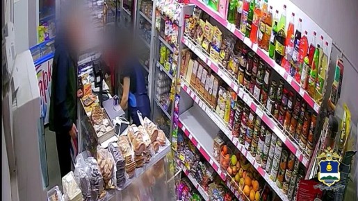 В Улан-Удэ пьяный мужчина сломал весы в магазине, узнав, что не получится купить алкоголь