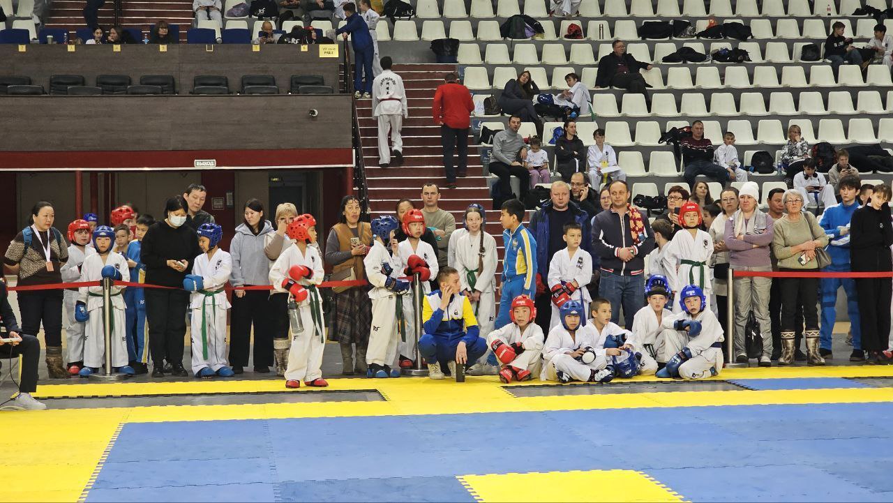 Сегодня в ФСК г. Улан-Удэ проходят Чемпионат и первенство Республики Бурятия по тхэквондо МФТ Сегодня в ФСК г. Улан-Удэ проходят Чемпионат и первенство Республики Бурятия по тхэквондо МФТ