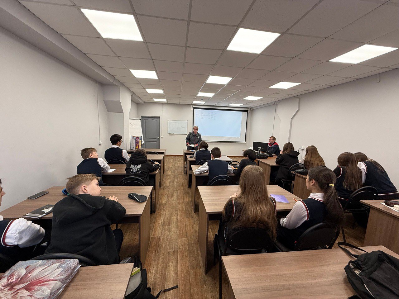 На Улан-Удэнском ЛВРЗ стартовал «Инженерный класс» На Улан-Удэнском ЛВРЗ стартовал «Инженерный класс»