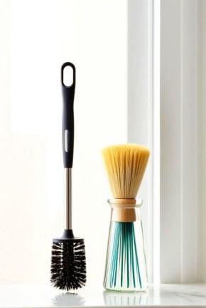 Кухонные ершики: какие выбрать для идеальной чистоты посуды