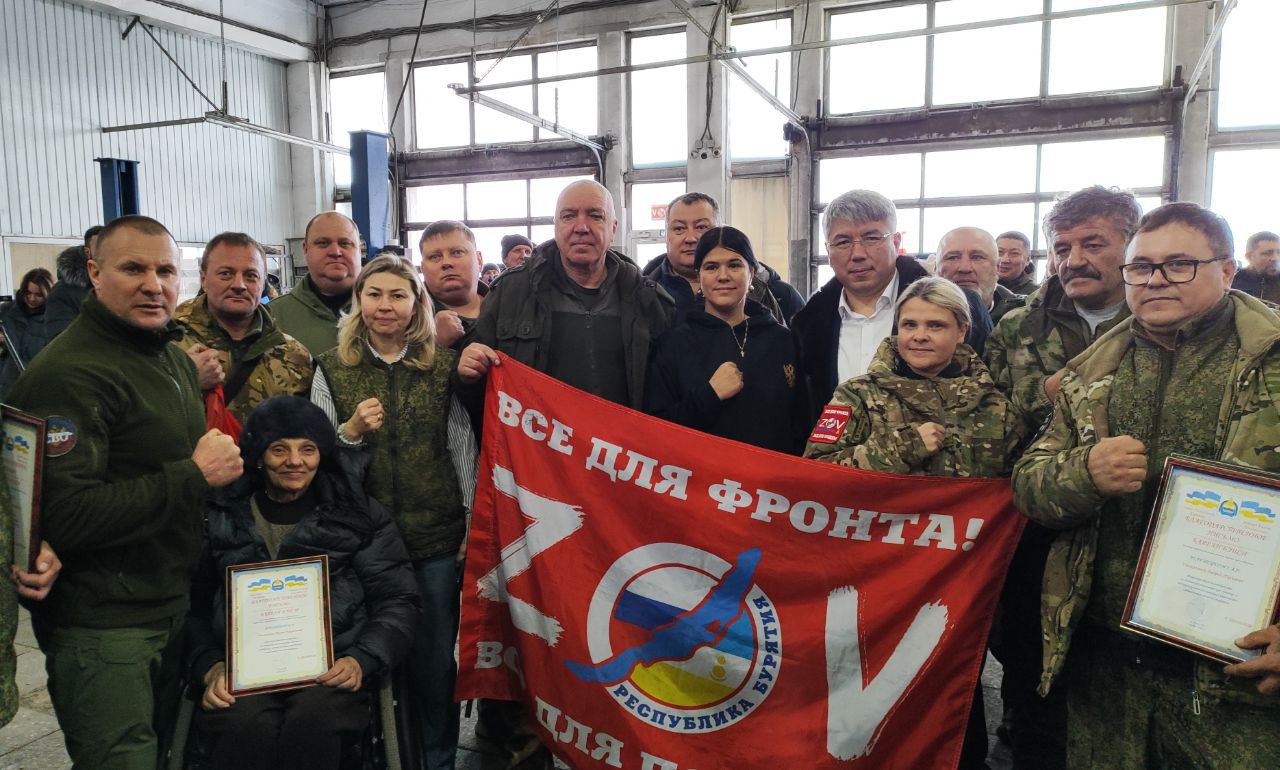 Прямая линия Президента: «Хочу поблагодарить наших граждан и предпринимателей, которые собрали порядка 83 млрд рублей на нужды СВО»