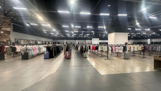 ����������� ������� ������ �� �������� ����� 1300 ������ ������������� ������, ����� � �����������