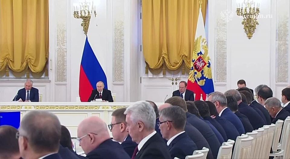 �������� ����� ����������� ���������� � ����������� ��