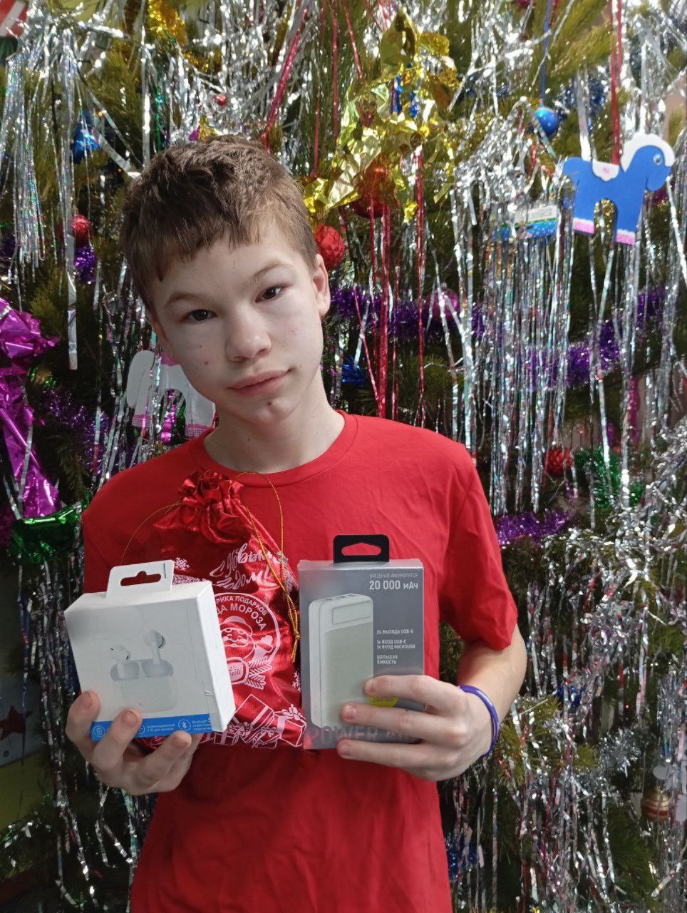 Полицейские Хоринского района исполнили новогоднее желание подростка