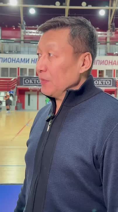 Второй день ХХ Кубка Улан-Удэ по футзалу