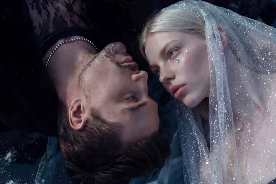 ���� ����� ���������� ���� ��������� � ����������� ����������� �� ������ �� �������