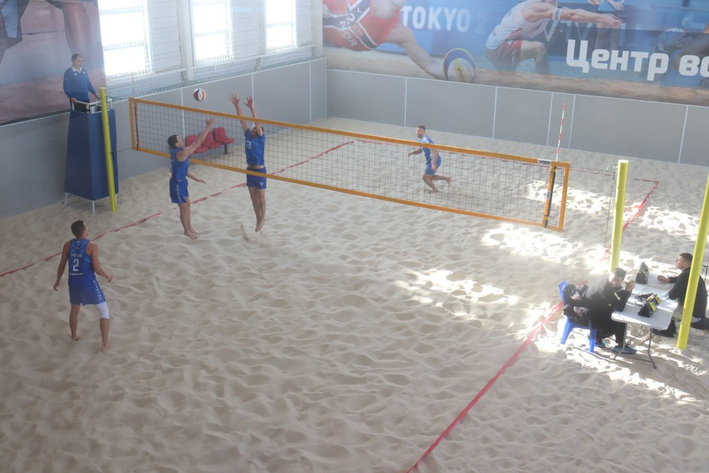 26 команд сразились за кубок по пляжному волейболу в Улан-Удэ 26 команд сразились за кубок по пляжному волейболу в Улан-Удэ