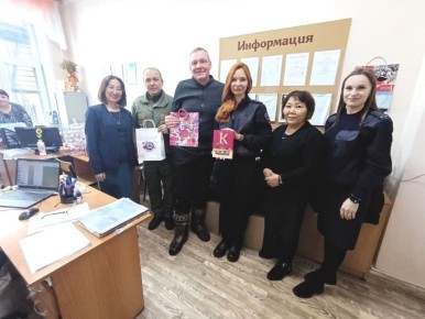 Сотрудники и ветераны Улан-Удэнского ЛО МВД России на транспорте посетили подшефную школу-интернат