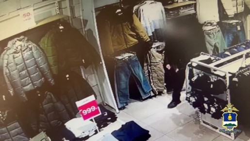 � ����-��� �������� 16-������ ���������, ������������� � �������