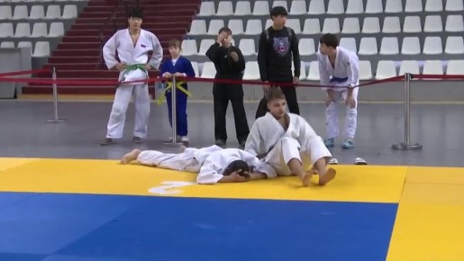 Региональный турнир по дзюдо "BAIKAL OPEN" вновь собрал сотни молодых талантов на спортивной арене ФСК