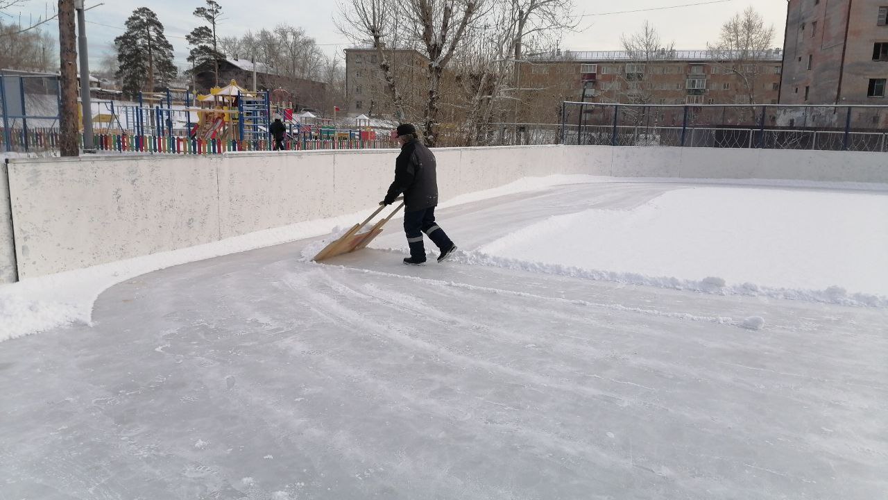 Горки и катки ждут горожан в парках Улан-Удэ Горки и катки ждут горожан в парках Улан-Удэ