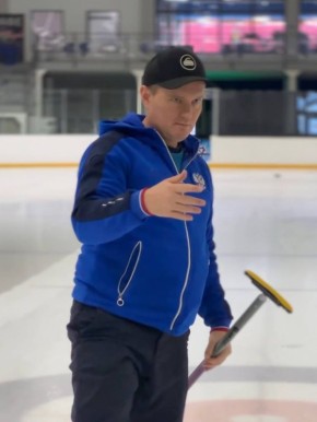 Главный тренер сборной России провёл интенсив для бурятских кёрлингистов