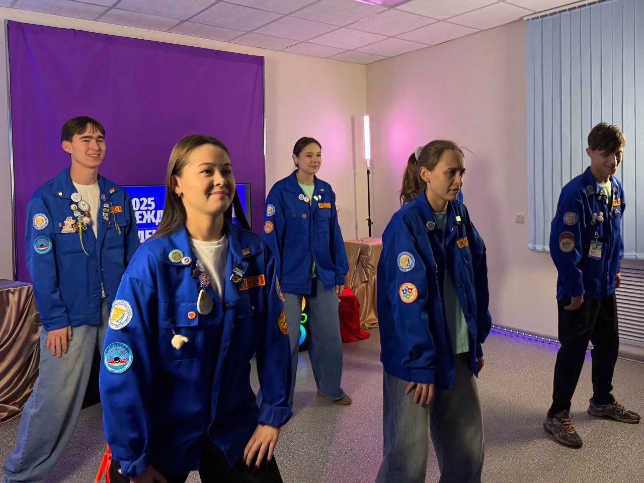 Мэр Улан-Удэ Игорь Шутенков поздравляет с Днем российского студенчества Мэр Улан-Удэ Игорь Шутенков поздравляет с Днем российского студенчества