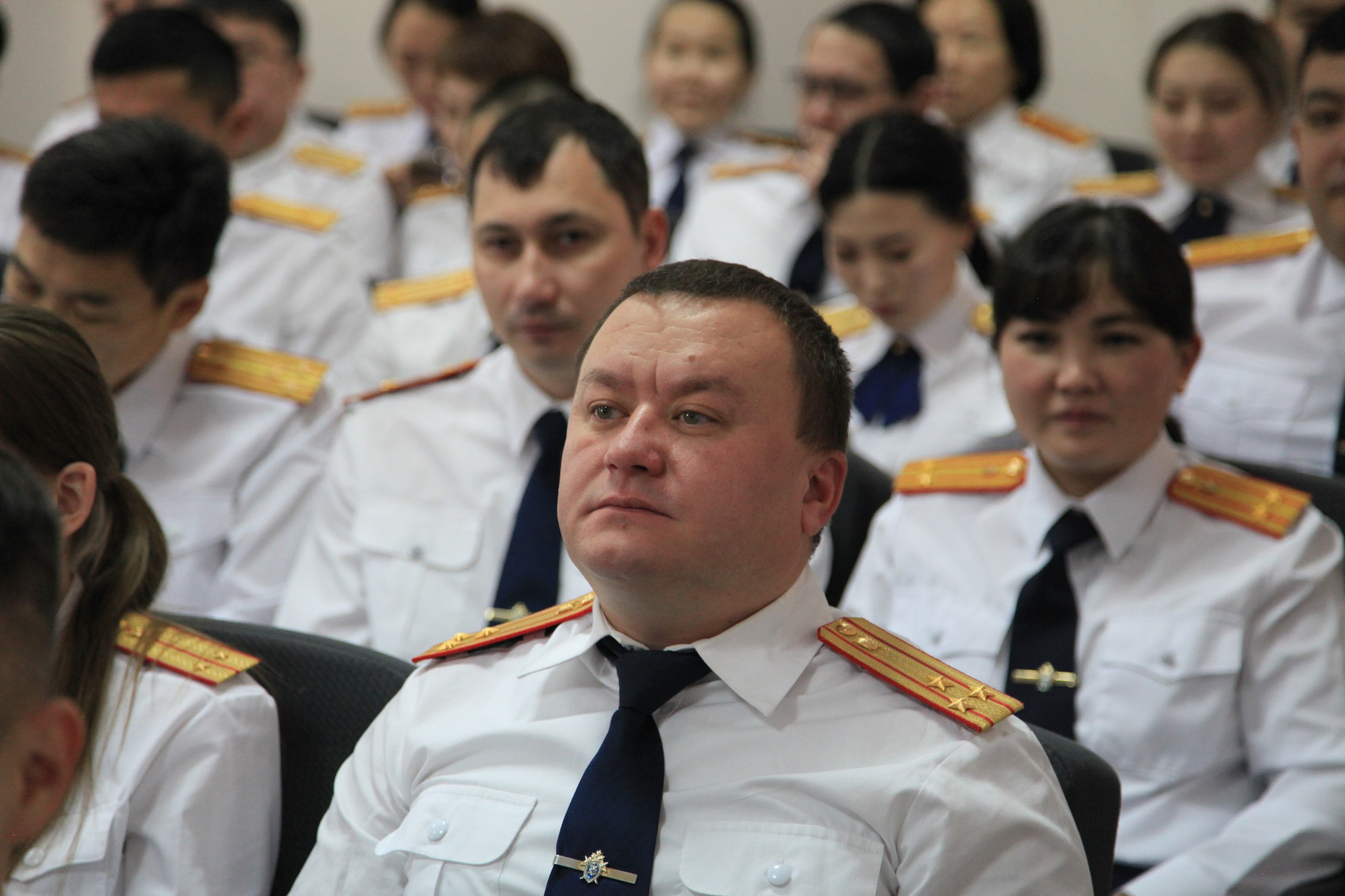 В следственном управлении прошло заседание коллегии, на котором подведены итоги работы за прошедший год и проведен ряд торжественных мероприятий В следственном управлении прошло заседание коллегии, на котором подведены итоги работы за прошедший год и проведен ряд торжественных мероприятий