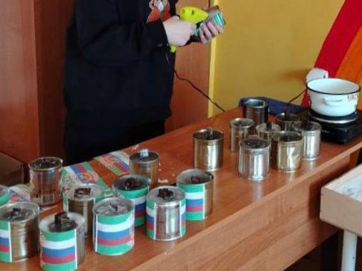 Школьники из Баргузинского района подключились к волонтёрской помощи для бойцов спецоперации Школьники из Баргузинского района подключились к волонтёрской помощи для бойцов спецоперации