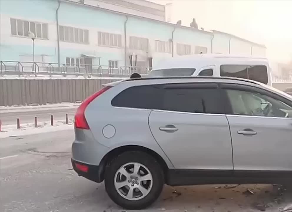 В Улан-Удэ на улице Борсоева произошло массовое ДТП