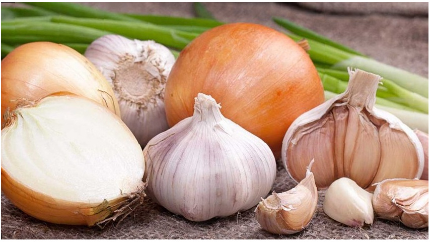 Непревзойденные секреты сушки лука и чеснока: выяснили у соседа