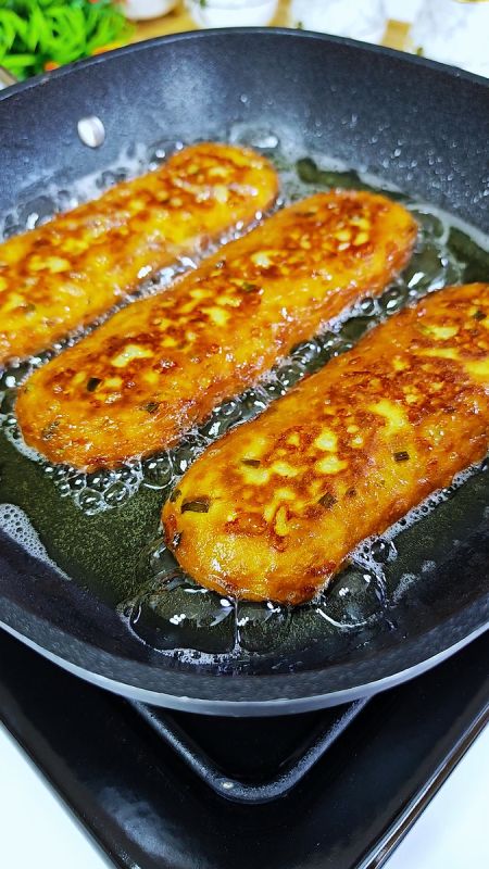 Пышные лепёшки с сыром и зелёным луком: быстрый рецепт для гурманов