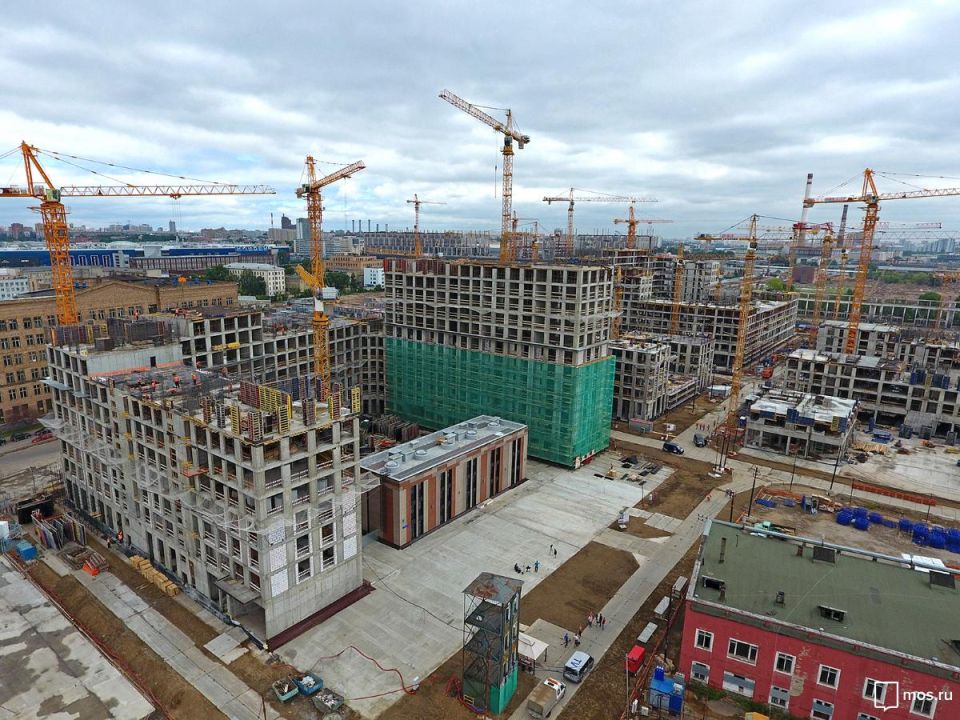 1 ����� 565 ���. ��. ������ ����� ��������� � ������� � 2025 ����, ���� �������� �������� 6,1%