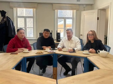 � ������� �������� ������ ��������� ����-��� � �����