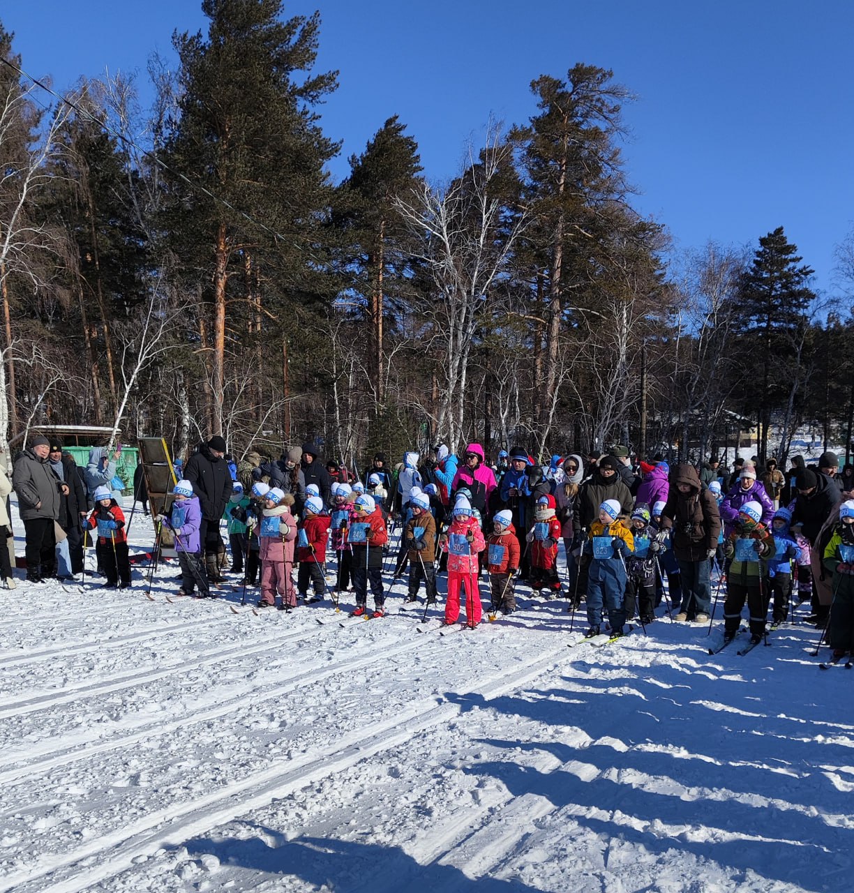 Массовая гонка собрала в Улан-Удэ 1,5 тыс лыжников «от мала до велика»