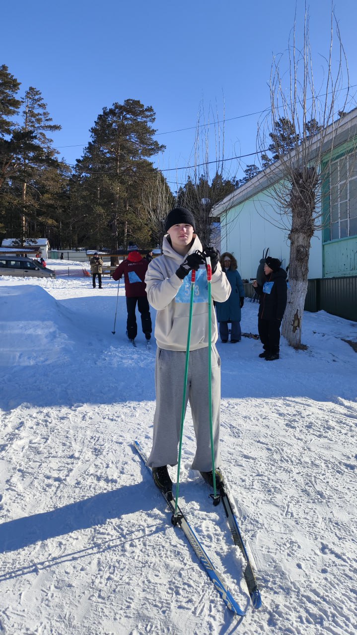 Массовая гонка собрала в Улан-Удэ 1,5 тыс лыжников «от мала до велика» Массовая гонка собрала в Улан-Удэ 1,5 тыс лыжников «от мала до велика»