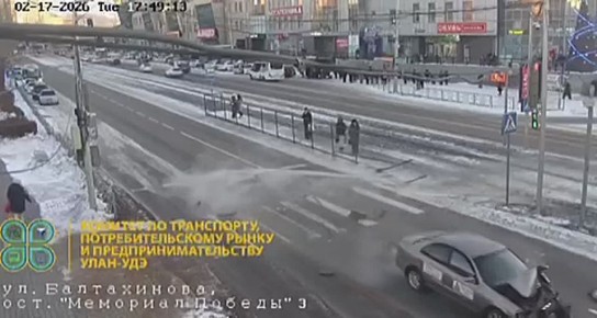 Момент ДТП на ул. Балтахинова