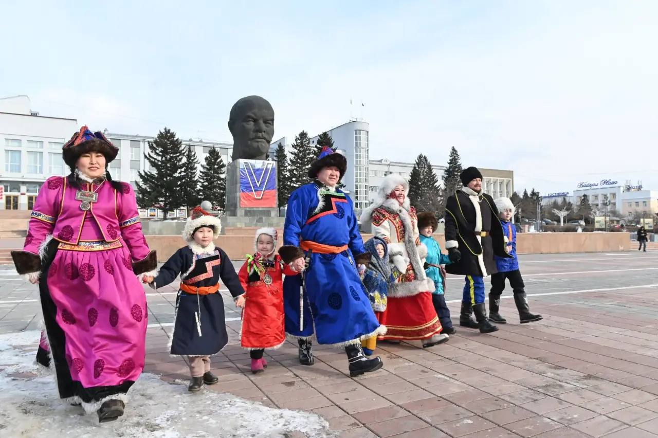 У Бурятии есть шанс принять всероссийский марафон «Знание.Первые» У Бурятии есть шанс принять всероссийский марафон «Знание.Первые»