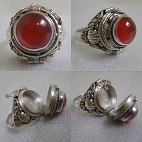 Перстень с тайником: от древности до современности