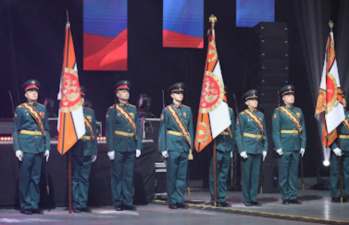 Игорь Шутенков: Дорогие друзья, от администрации города и от себя лично от всей души поздравляю вас с Днем защитника Отечества! Игорь Шутенков: Дорогие друзья, от администрации города и от себя лично от всей души поздравляю вас с Днем защитника Отечества!