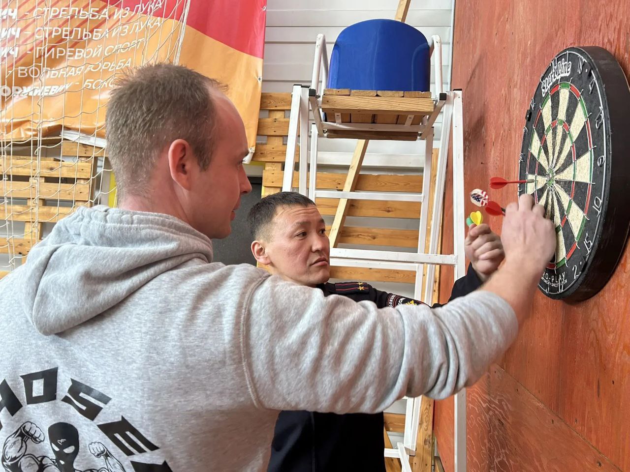 Сотрудники ОМВД России по Мухоршибирскому району приняли участие в спартакиаде, посвященной Дню защитника Отечества Сотрудники ОМВД России по Мухоршибирскому району приняли участие в спартакиаде, посвященной Дню защитника Отечества