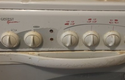 Как легко и безопасно очистить ручки плиты от застарелого жира