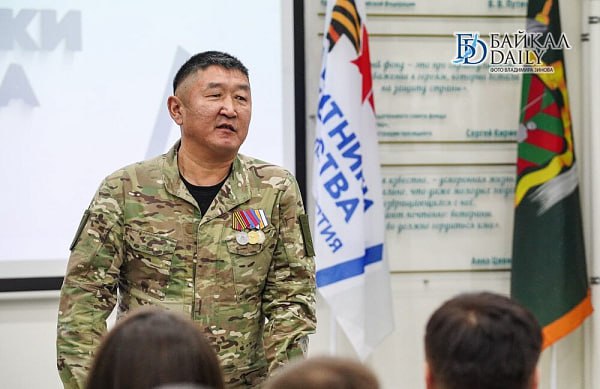 Комиссованный с СВО известный журналист из Бурятии запускает патриотическую передачу