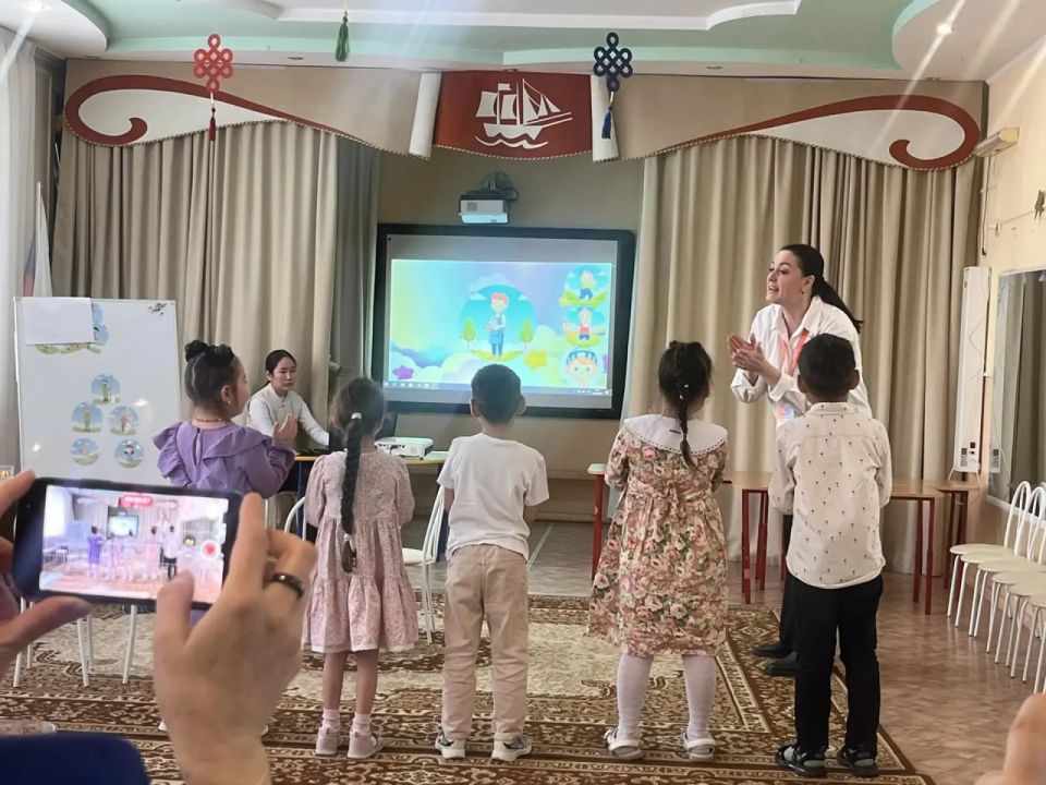 ������ �������-������� ����-��� � ������� ����������