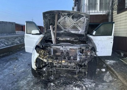 В Бурятии за сутки:. . Пожарно-спасательные подразделения реагировали на 5 возгораний