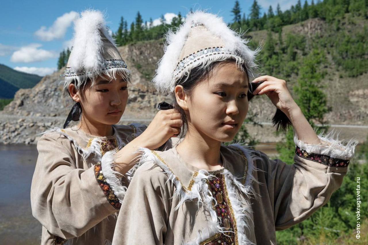 #ГодЕдинстваНародовРоссии. Буряты — традиции и культура На юге Сибири, между священным Байкалом и бескрайними степями Забайкалья, живёт монголоязычный народ — буряты #ГодЕдинстваНародовРоссии. Буряты — традиции и культура На юге Сибири, между священным Байкалом и бескрайними степями Забайкалья, живёт монголоязычный народ — буряты