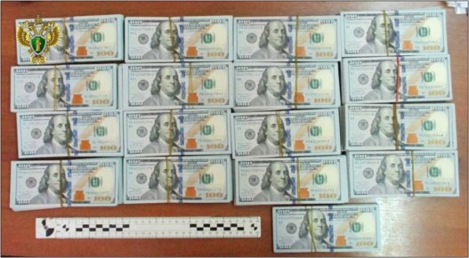 В Бурятии задержали иностранцев с 13 млн рублей