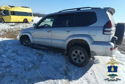 Маршрутка перевернулась: подробности ДТП с рейсовым автобусом в Бурятии