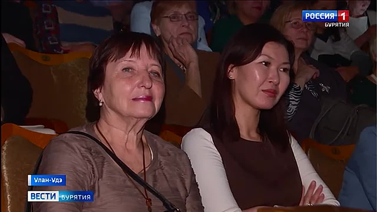 В преддверии Международного женского дня жительниц Бурятии традиционно поздравили первые лица республики