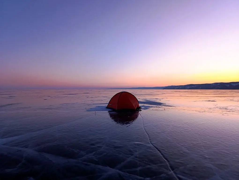 Наш корреспондент снова пересекает Байкал в одиночку Наш корреспондент снова пересекает Байкал в одиночку